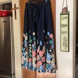 Maxi skirt